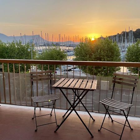Appartement Les Pieds Dans L'Eau Saint-Mandrier-sur-Mer Exterior photo
